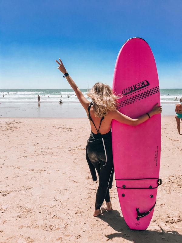 praca_zdalna_z_kampera_w_hiszpanii_girlsinthevan_surfing